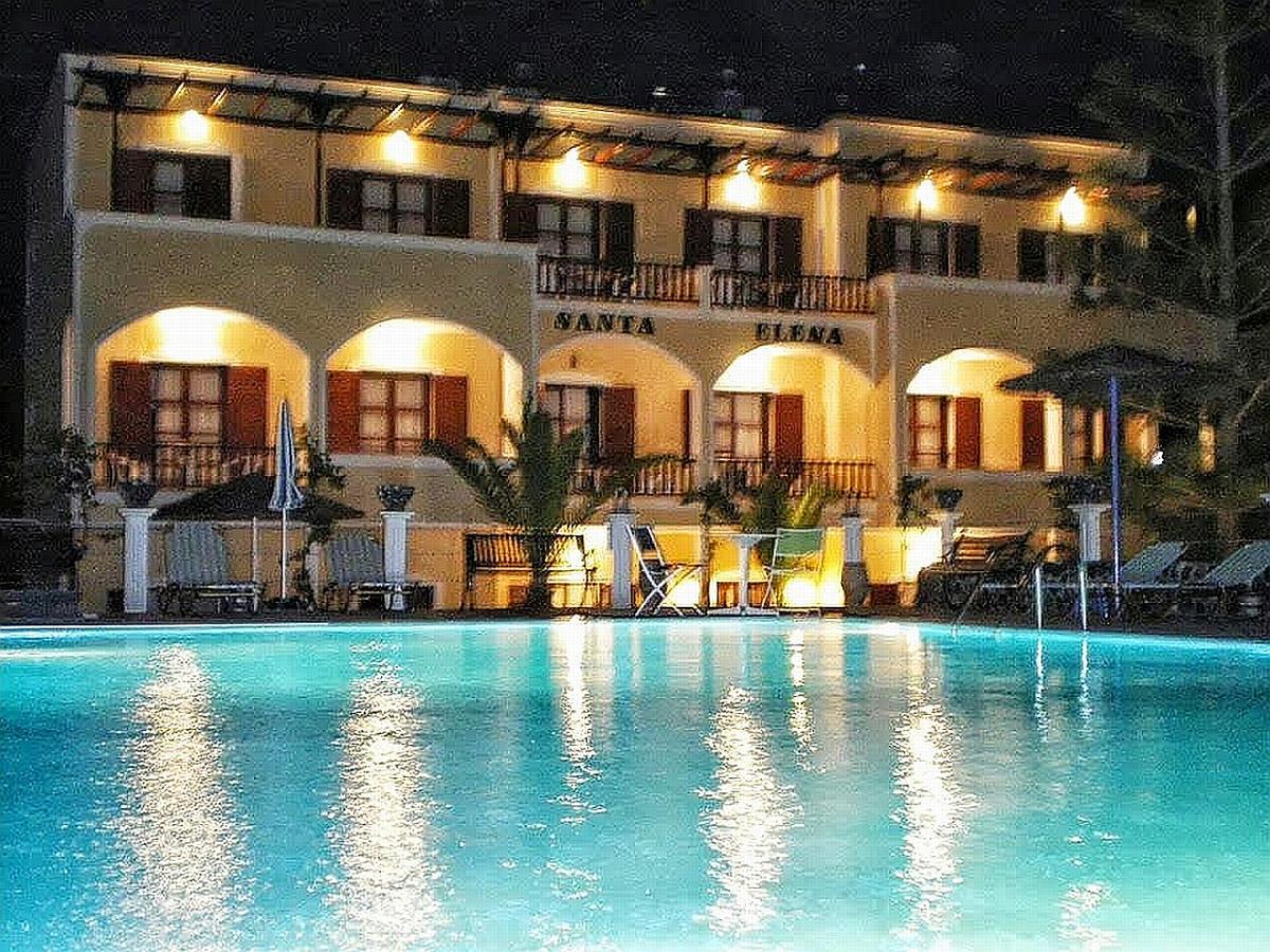 Hotel Santa Elena Kamári Exterior foto